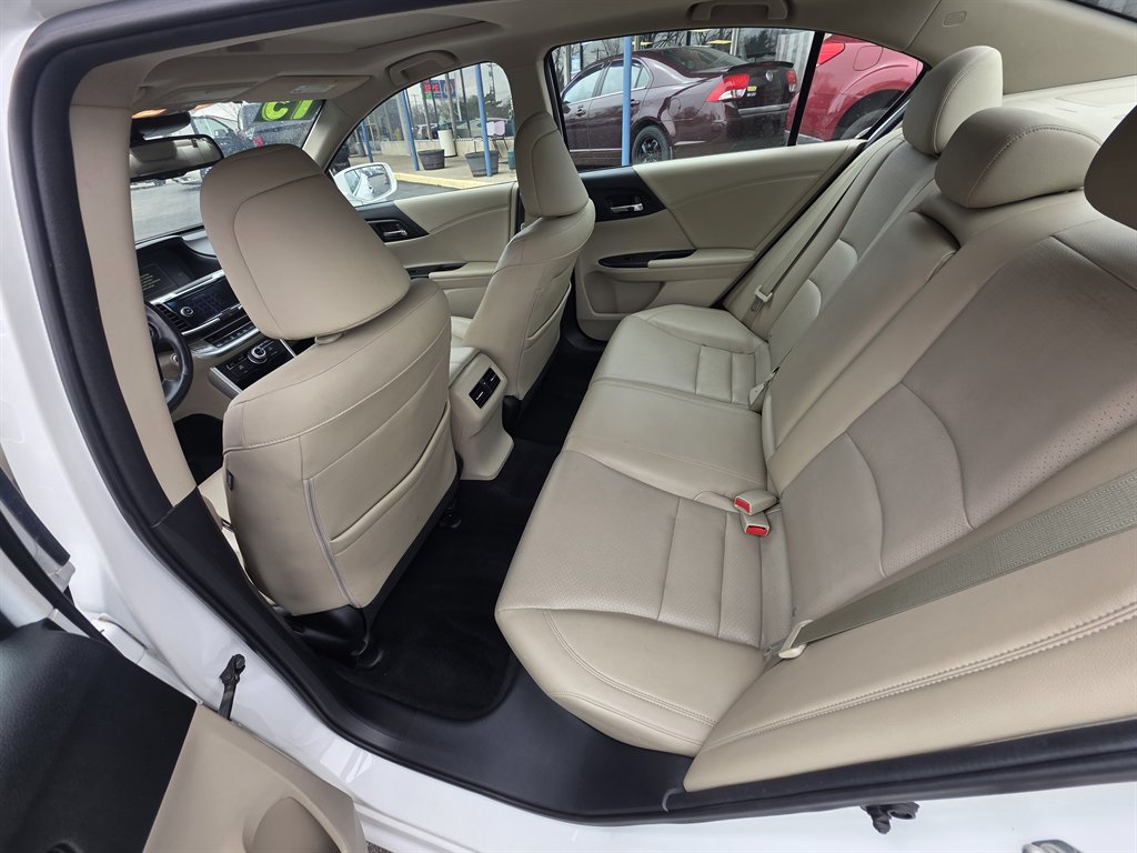 2015 Honda Accord EX-L V-6 - Photo 9