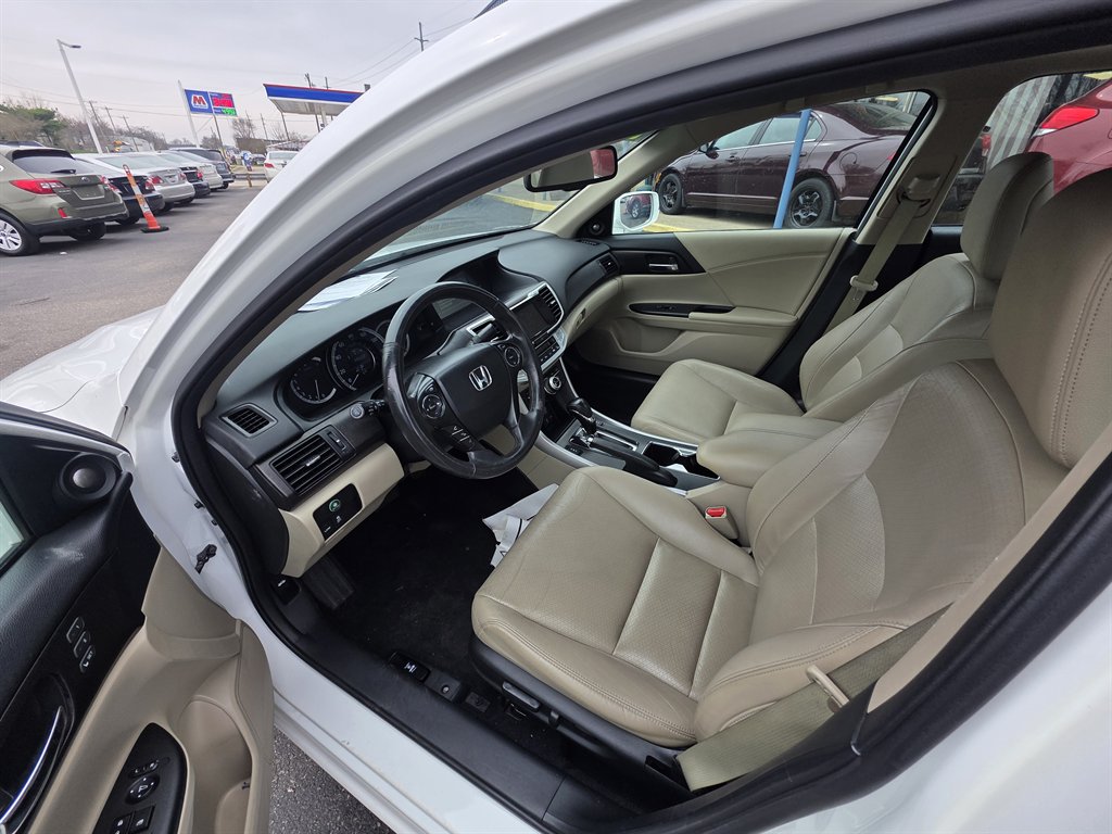 2015 Honda Accord EX-L V-6 - Photo 8